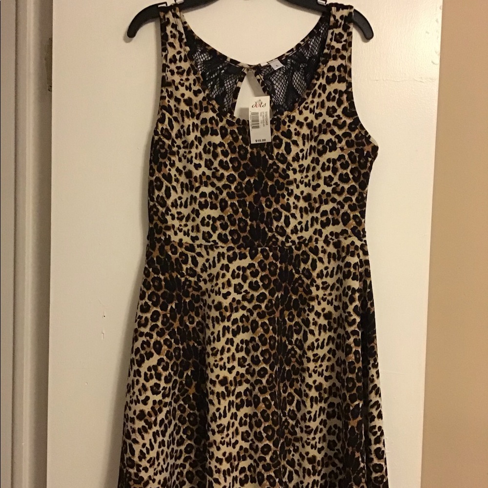 Women’s dress